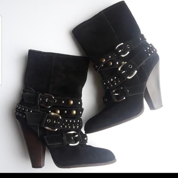 Steve Madden |Rusttik studded suede booties - Picture 1 of 2